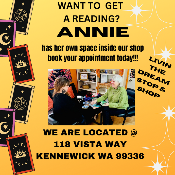 Classes & reading services With Annie! (Mini single readings)