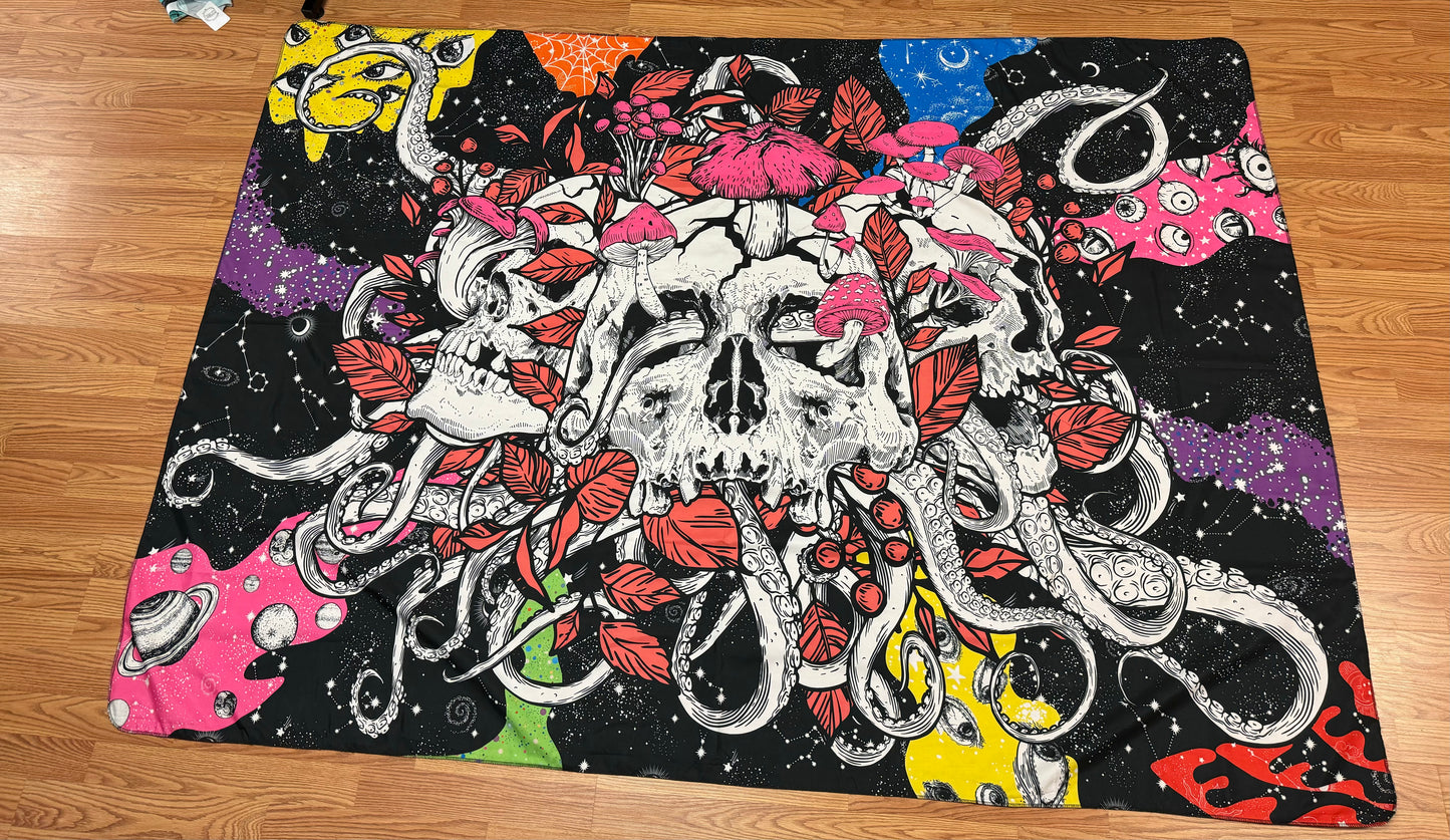 Eyes & octopus skull Face Tapestry