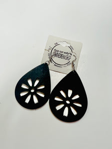 Flat Black Daisy Earrings